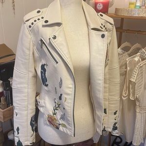 🤍 BLANK NYC Jacket 🤍